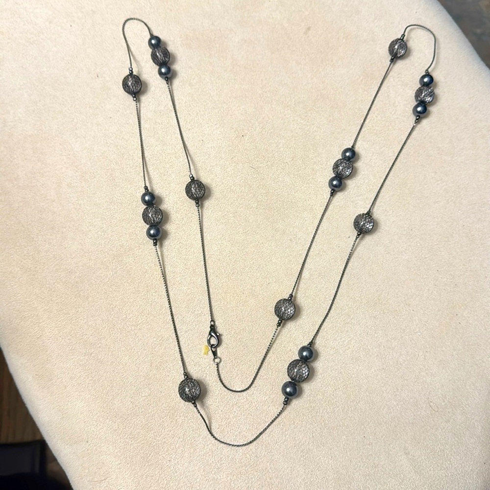 “Shadow” necklace